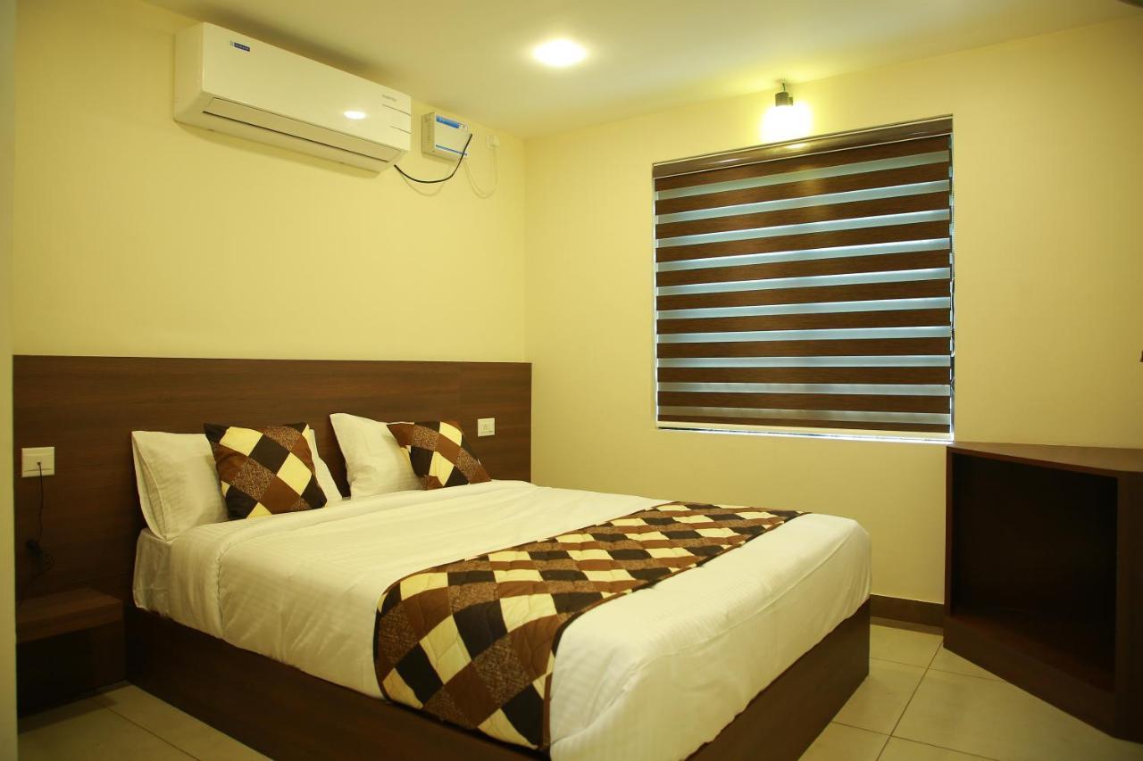 Kalathil Tourist Home Kunnamkulam Exterior photo